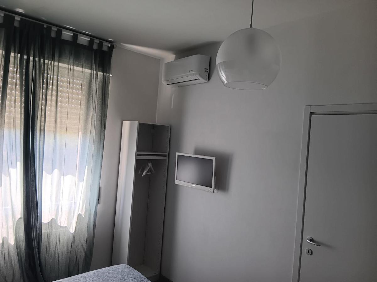 Accademia Rooms 리보르노 외부 사진