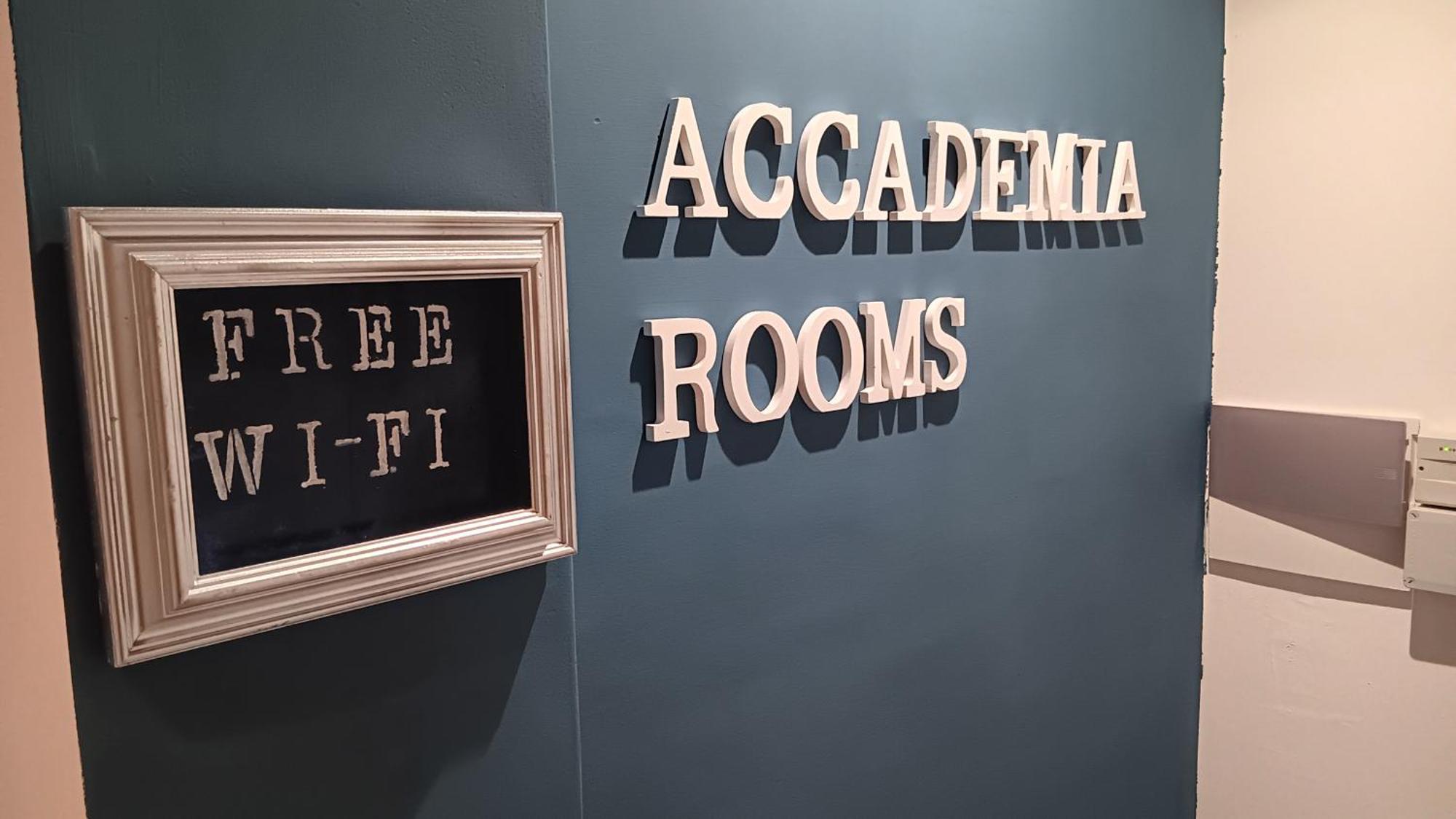 Accademia Rooms 리보르노 외부 사진